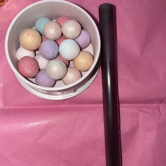 GUERLAIN Powder Faces—Vintage Print - Picture 5 of 6